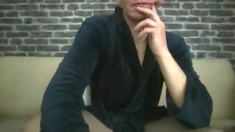 Apollo online show from 12.03.25