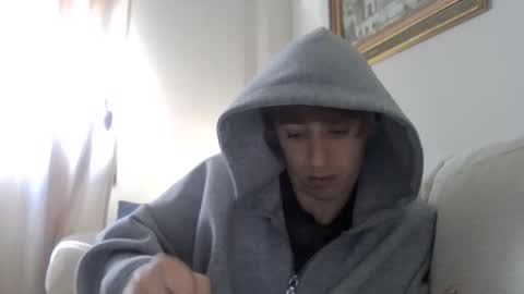 Snapshot of blondboxxx chatting on 12.22.24 blondboxxx online show from 12.22.24