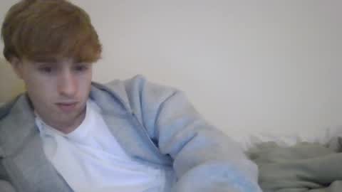 Snapshot of blondboxxx chatting on 02.23.25 blondboxxx online show from 02.23.25