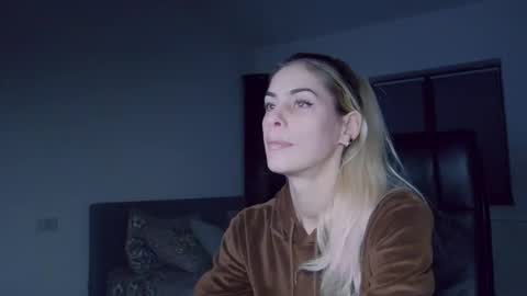 blonde4pasion online show from 12.06.24