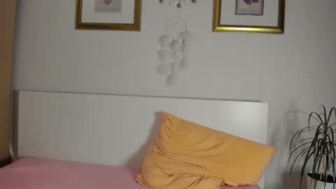 Nicole online show from 11.19.25