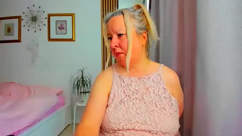 Nicole online show from 03.21.26