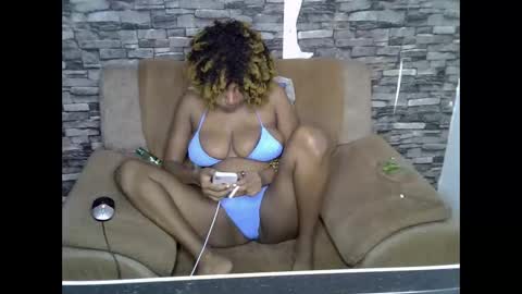 blonde_creamy online show from 06.08.26