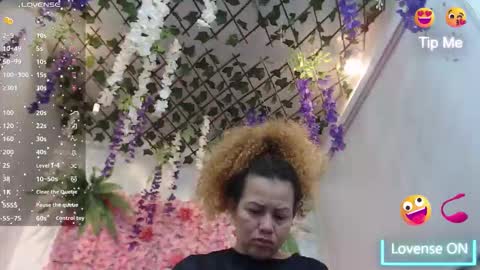 blonde_squirt_ online show from 01.16.26