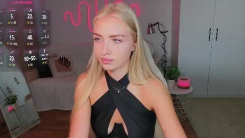 Nessa online show from 07.17.26