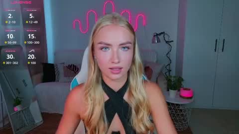 Nessa online show from 07.22.26