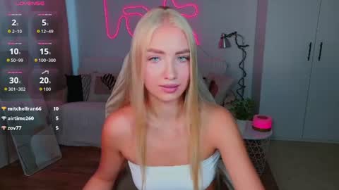 Nessa online show from 07.23.26