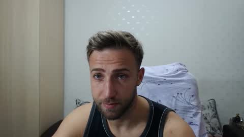 Mr Blond online show from 11.03.25