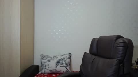 Mr Blond online show from 11.07.25