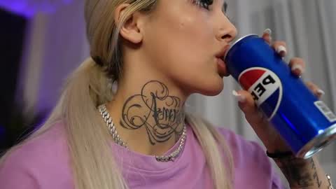 blondie_muller online show from 03.18.26