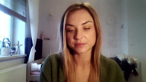 BlondLeyla online show from 02.02.26