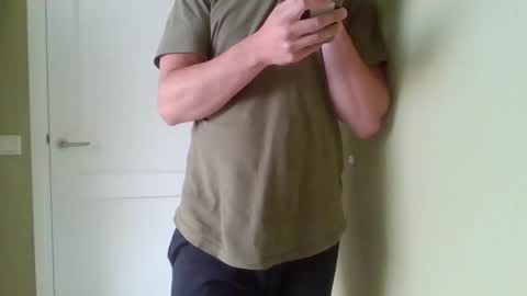 Snapshot of blondsubnl chatting on 09.12.25 BlondSubNL online show from 09.12.25