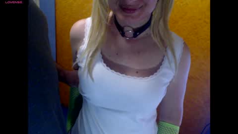 Snapshot of blontsex chatting on 12.01.24 Blontsex online show from 12.01.24