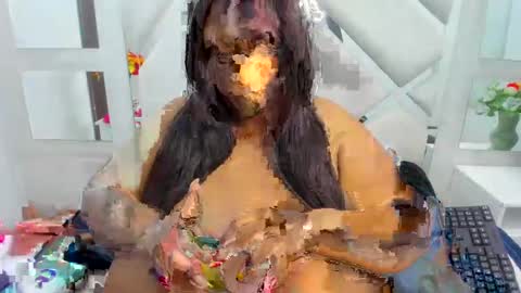 Snapshot of bloom_b chatting on 11.01.25 bloom_b online show from 11.01.25