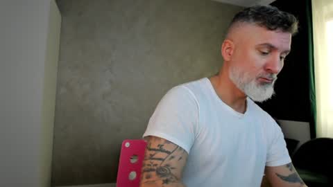 Snapshot of blowmyxxl chatting on 12.29.24 Nico online show from 12.29.24