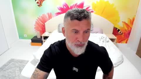 Nico online show from 11.26.25