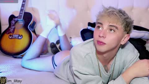 TAY   online show from 01.05.25