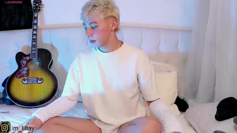 TAY   online show from 02.18.25