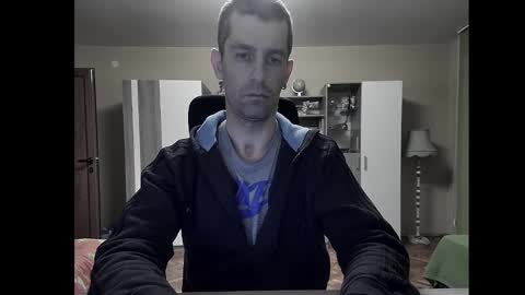 Snapshot of blue_eyed_wolf chatting on 01.14.25 Runaway online show from 01.14.25