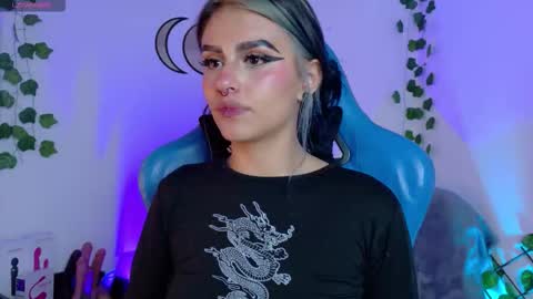 blue_kittenn online show from 09.18.25