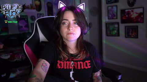 Blue online show from 01.02.25