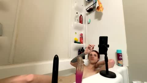 Snapshot of bluebloodednorsewitch chatting on 01.08.25 bluebloodednorsewitch online show from 01.08.25