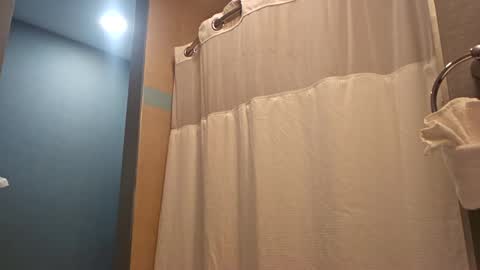 Dominick Wyte online show from 12.24.24