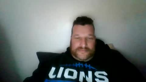 Snapshot of bluedemoneyes1986 chatting on 02.28.25 bluedemoneyes1986 online show from 02.28.25