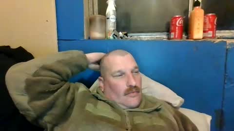 Snapshot of bluedemoneyes1986 chatting on 03.09.25 bluedemoneyes1986 online show from 03.09.25