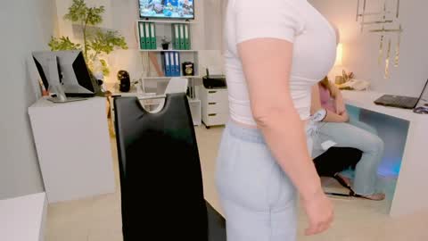 bluediamondsdreams online show from 09.25.25