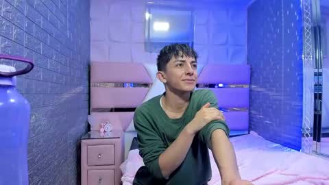 blueestar03 online show from 01.05.25