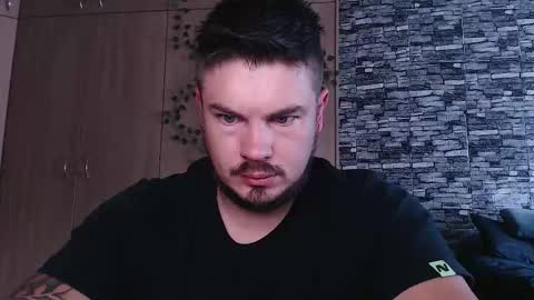 blueeyeboy0 online show from 10.13.25