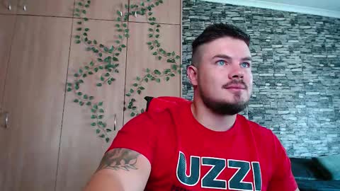 blueeyeboy0 online show from 12.01.25