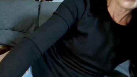 Snapshot of blueeyedlie chatting on 03.03.26 Blueeyedlie online show from 03.03.26