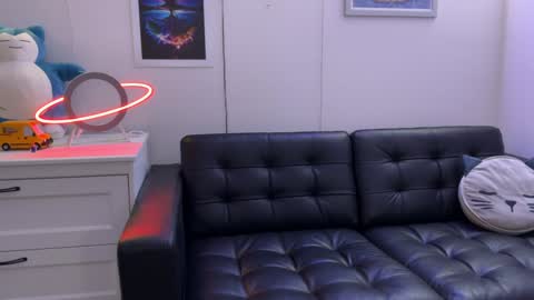 blueeyedtallguy online show from 12.02.24