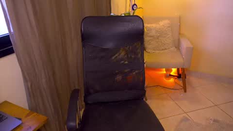 FLORAA online show from 06.09.26