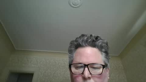 Snapshot of bluemoose70 chatting on 02.25.25 bluemoose70 online show from 02.25.25