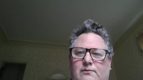 Snapshot of bluemoose70 chatting on 10.20.25 bluemoose70 online show from 10.20.25