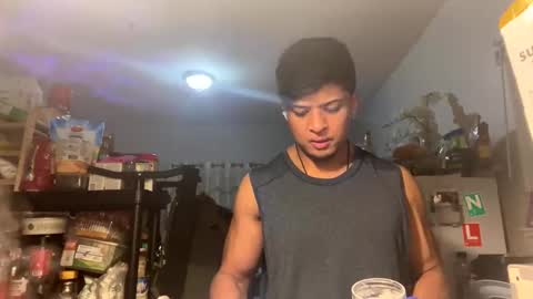 Snapshot of bluevegeta143 chatting on 11.27.25 bluevegeta143 online show from 11.27.25