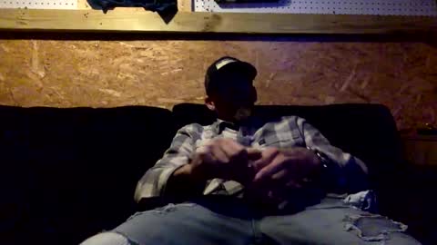 Blueyedbama33 online show from 01.01.25