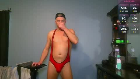 Snapshot of blueyes_hung1 chatting on 04.23.26 Fun Boi online show from 04.23.26