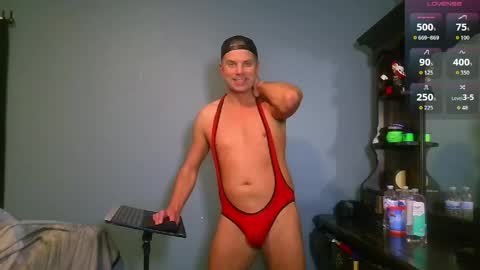 Snapshot of blueyes_hung1 chatting on 04.30.26 Fun Boi online show from 04.30.26