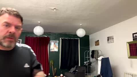 Snapshot of blueylouie8383 chatting on 12.15.24 Blueyloey online show from 12.15.24