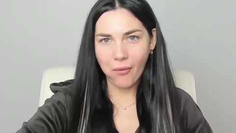 Kelly online show from 10.24.25