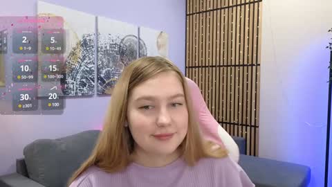 Snapshot of blush_ellie chatting on 01.26.25 Ellie3 online show from 01.26.25