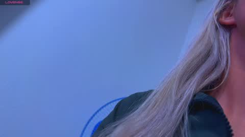 Mikki chan online show from 01.27.25