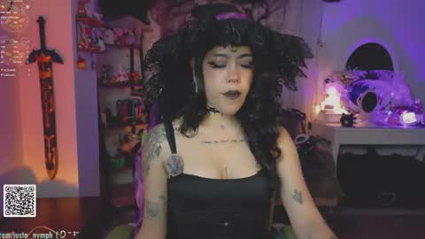 Snapshot of blushing_nymph chatting on 10.26.25 Im Nym Justa nymph on twitter and IG online show from 10.26.25