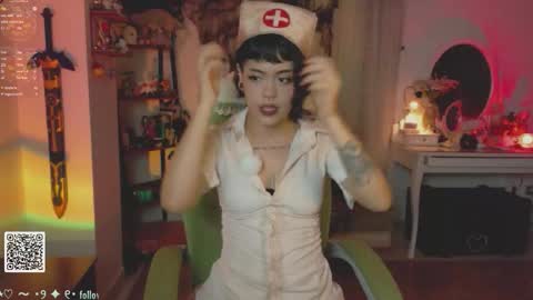 Snapshot of blushing_nymph chatting on 11.01.25 Im Nym Justa nymph on twitter and IG online show from 11.01.25