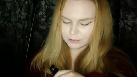 blushing_star online show from 11.21.25