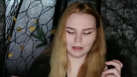 blushing_star online show from 04.18.26